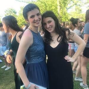 Meet your Posher, Neila